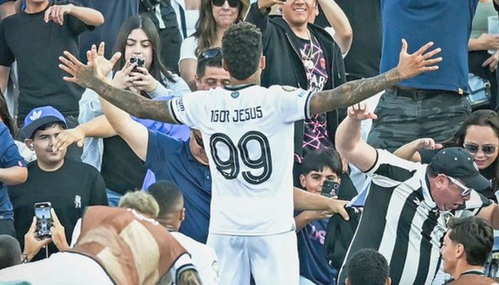 Copa Libertadores: El Botafogo sorprendió al campeón europeo y lidera su zona